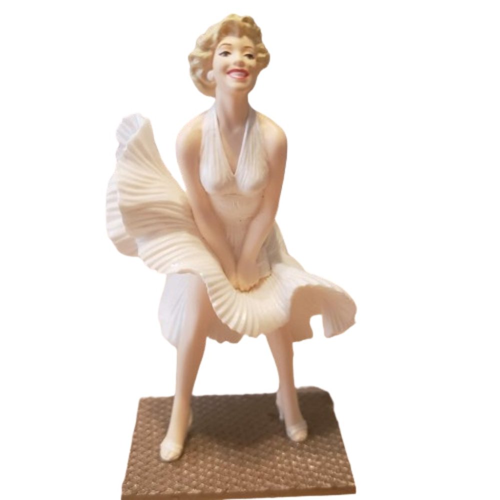 1998 Marilyn Monroe Hallmark Keepsake Ornament Collector’s Series Figurine